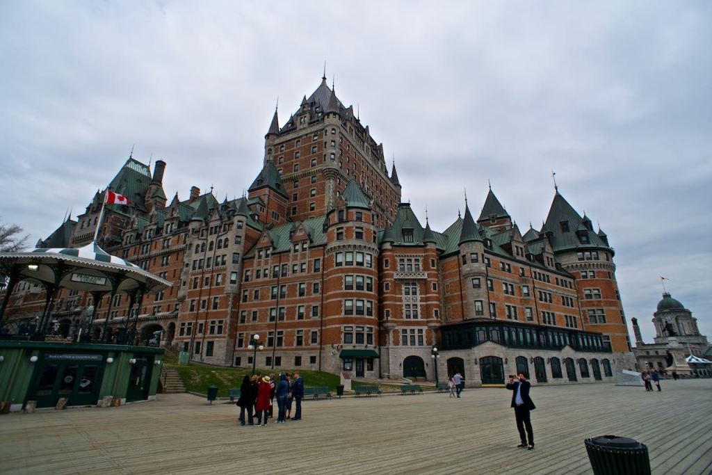 Nous Sommes Arrivées a&nbsp;Québec